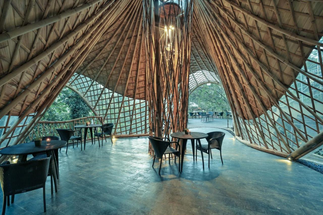 The Sebali Resort Ubud Eksteriør bilde Interior of the restaurant