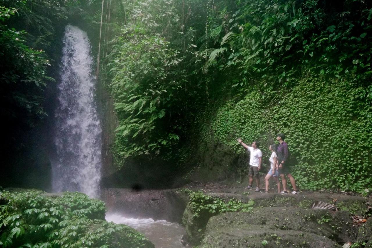 The Sebali Resort Ubud Eksteriør bilde Madakaripura waterfall