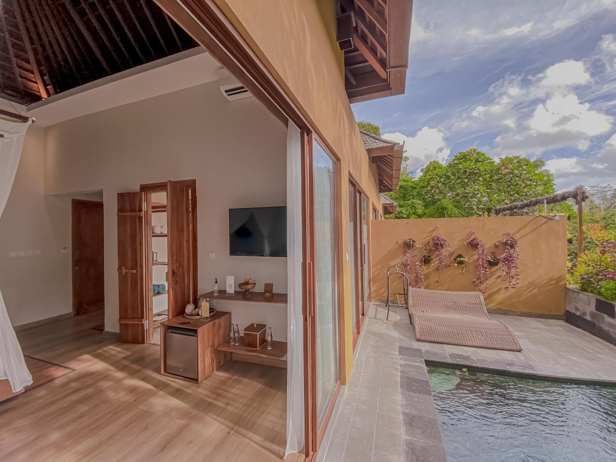 The Sebali Resort Ubud Eksteriør bilde A room at the hotel